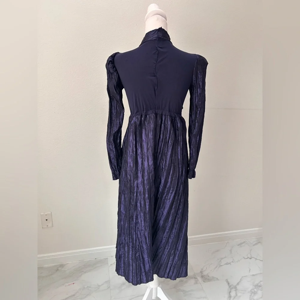 Wicked Elphaba Universal Studios Costume Dress, Kids size 7-8.